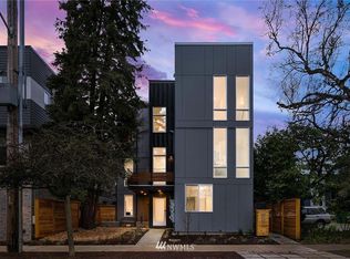 151 22nd Ave E, Seattle, WA 98112