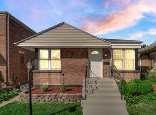 9746 S Dobson Ave, Chicago, IL 60628