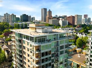 1930 S River Dr UNIT W1103, Portland, OR