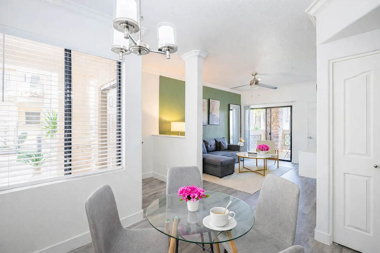 1 bed, 1.0 bath, 818 sqft, $2,395 — Photo 1
