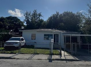 Groveland Park, Miami, FL 33150