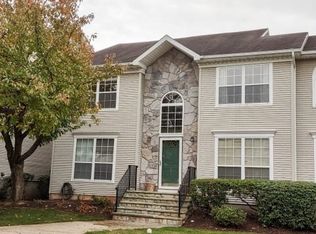 6 Whitehead Rd, Bridgewater, NJ 08807