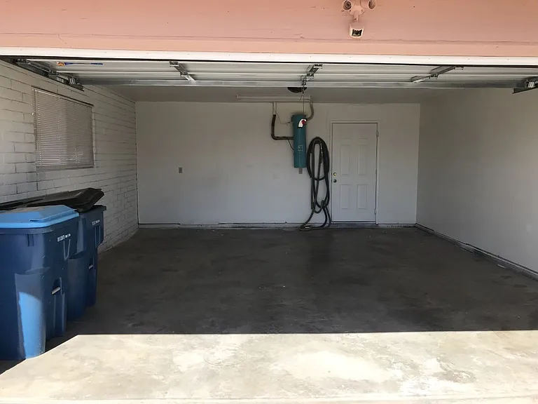3124 Winterhaven Dr — Photo 5
