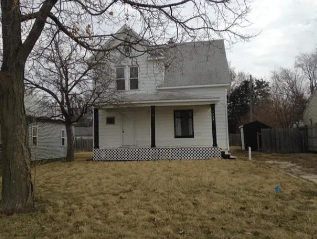 1406 N Harris Ave photo 1