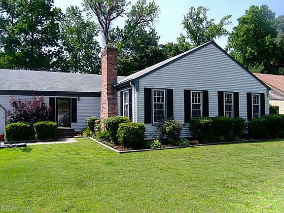 2nd image of 920 Hanbury Ct