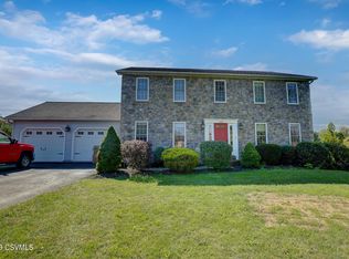 542 Larch Rd, Sunbury, PA 17801