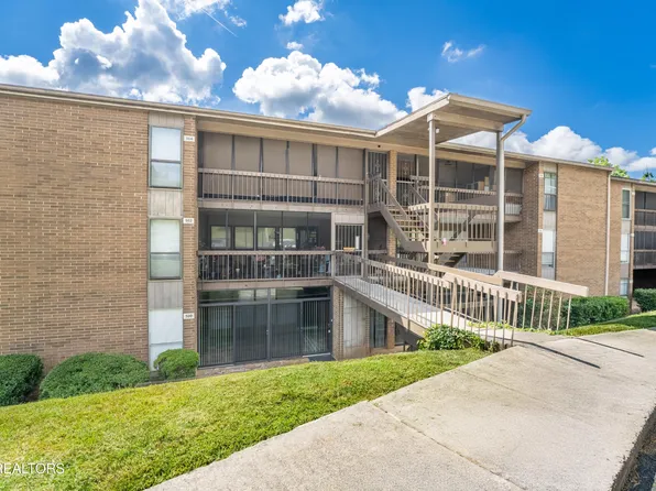 500 Berlin Dr #B169, Knoxville, TN 37923