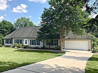 1751 Beverly St, Newton, NC 28658