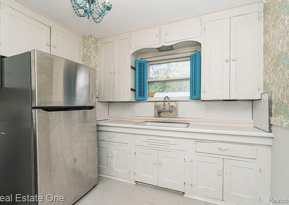 3137 Royal Ave, photo 12