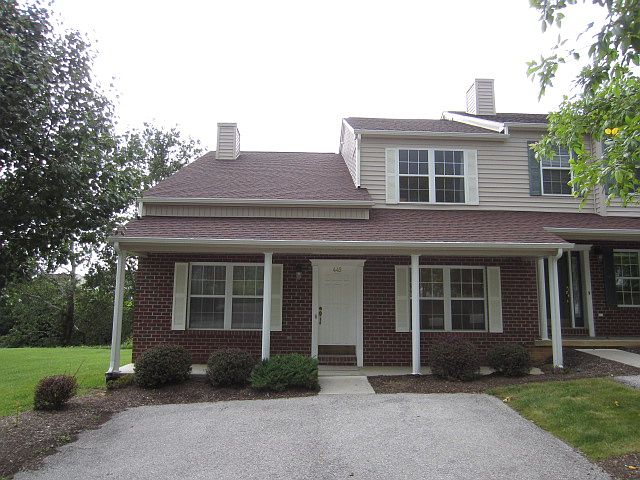 End Unit - Front of Home