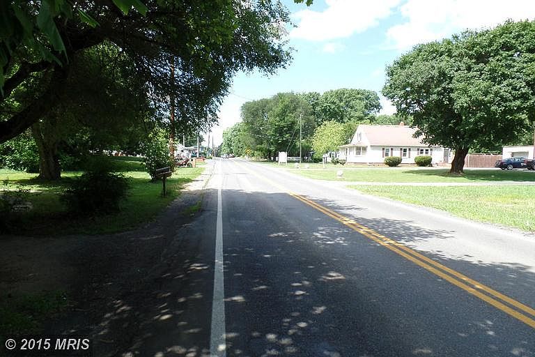 2nd image of Rock Cliff Dr