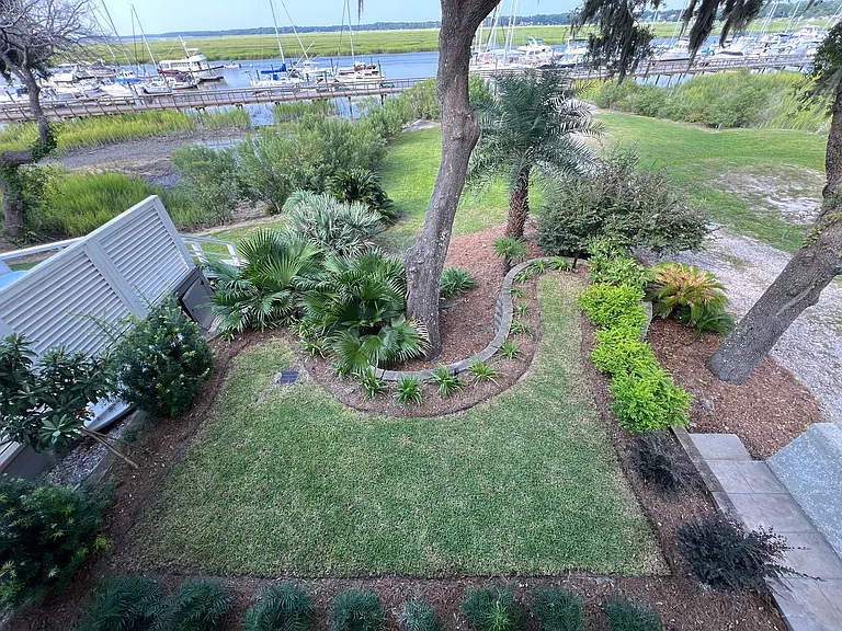 100 Factory Creek Ct — Photo 2