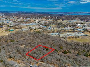 Conwell Dr, Azle, TX 76020