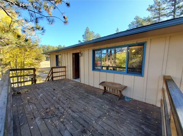 48 Corral Ln, Florissant, CO 80816