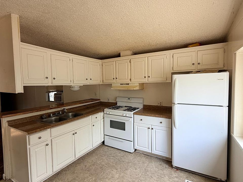 1st image of 3415 Oro Dam Blvd E Space 124