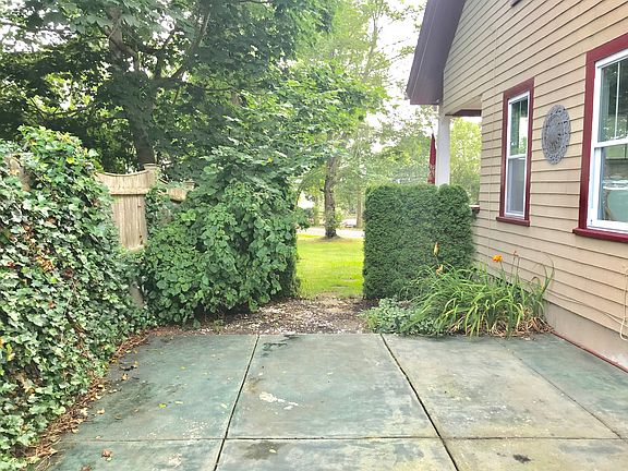 Secluded Patio off Kitchen
