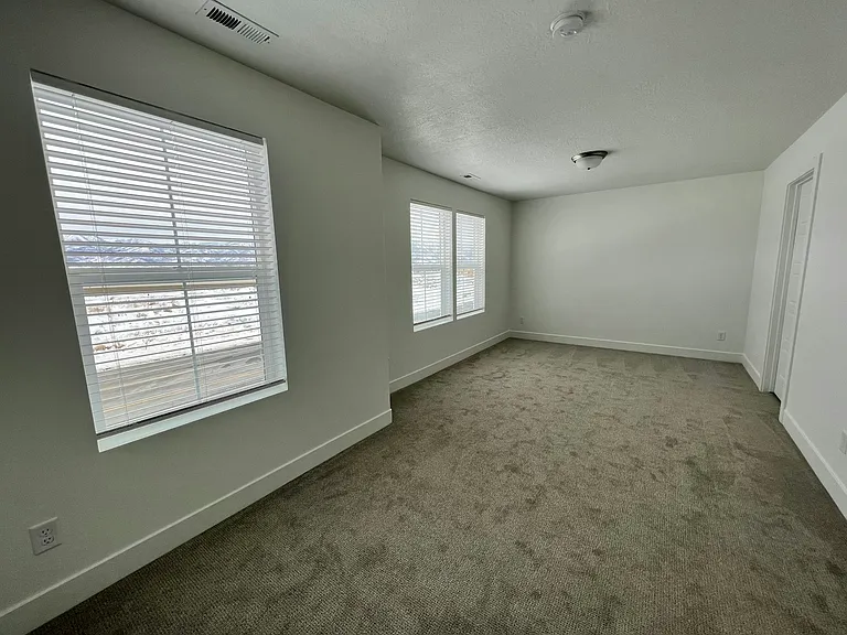 2025 S Sawmill Blvd — Photo 37