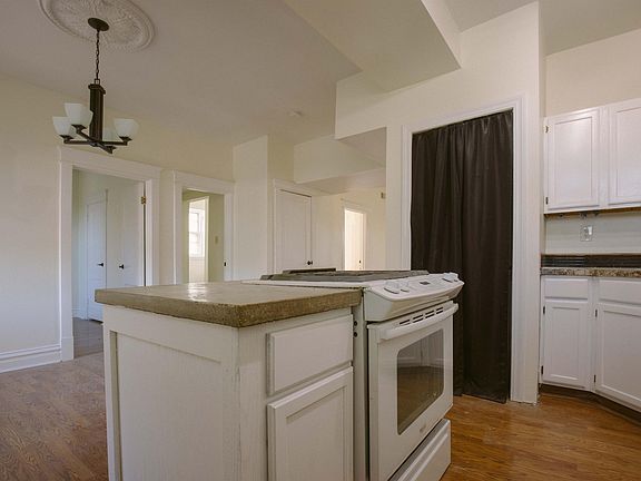 4th image of 3803 Shaw Blvd APT 3E