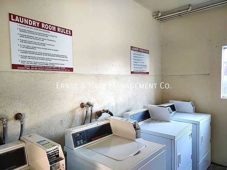 1080 Saint Louis Ave #304 — Photo 14