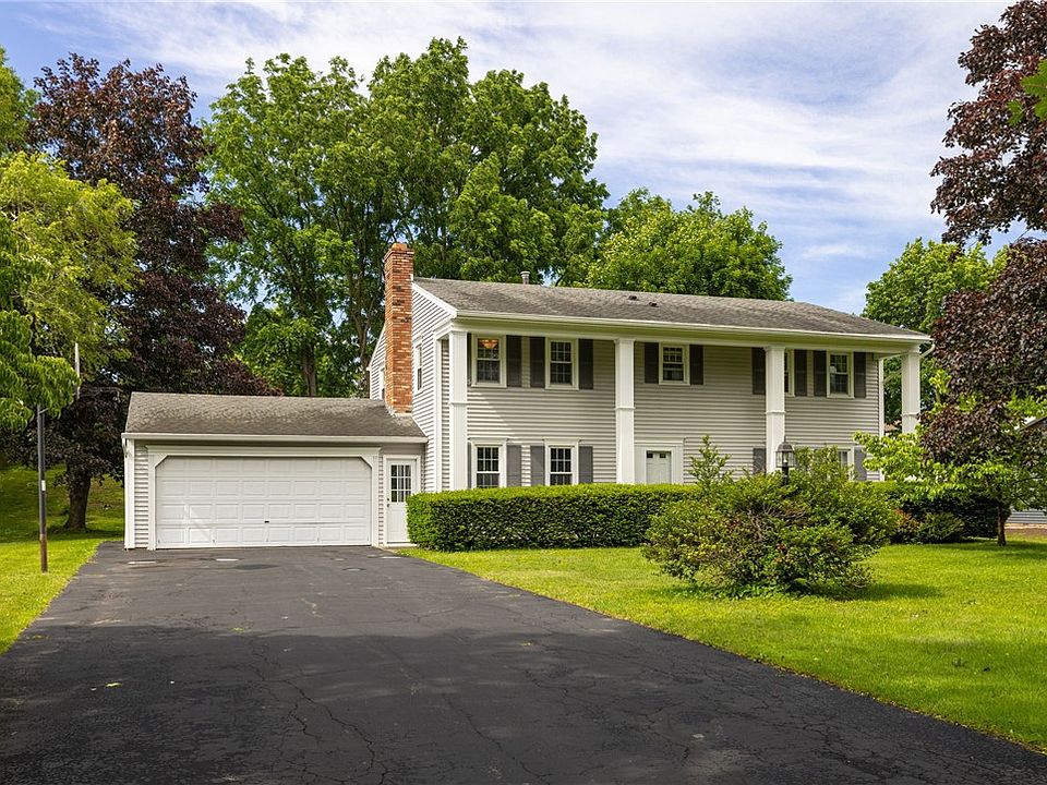 1st image of 37 Heatherwood Rd
