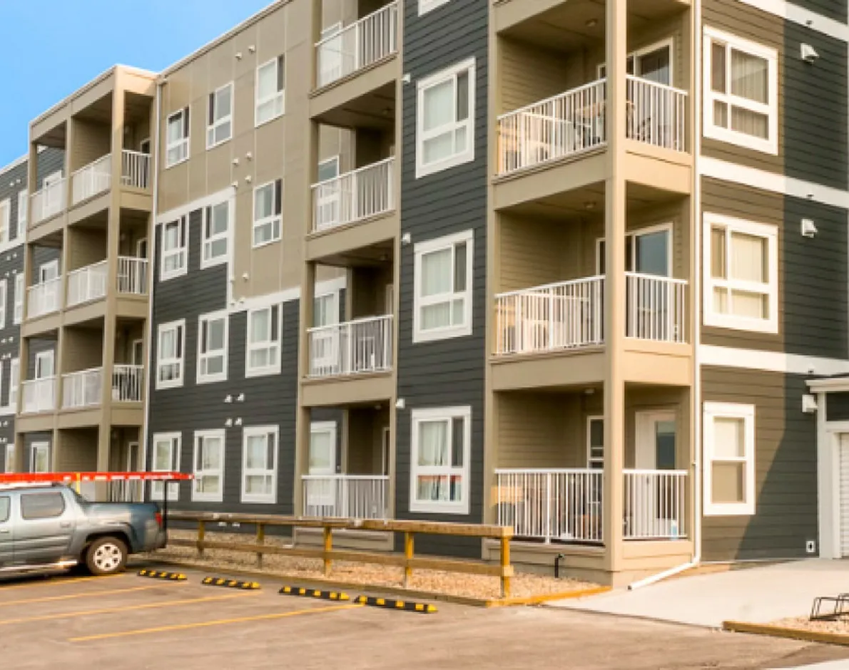 Madison Ridge — Photo 1