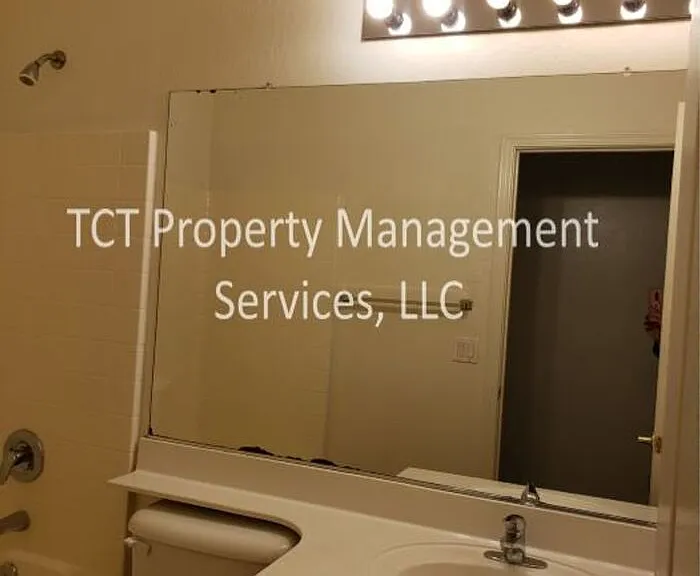 7922 W Chickasaw St — Photo 6