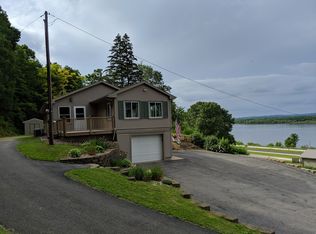 43823 Twin Bluffs Dr, Winona, MN 55987