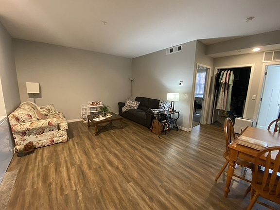 2nd image of 2916 30th Ave S #B