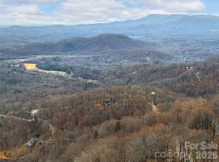 56 White Oak Mountain Rd, Columbus, NC 28722