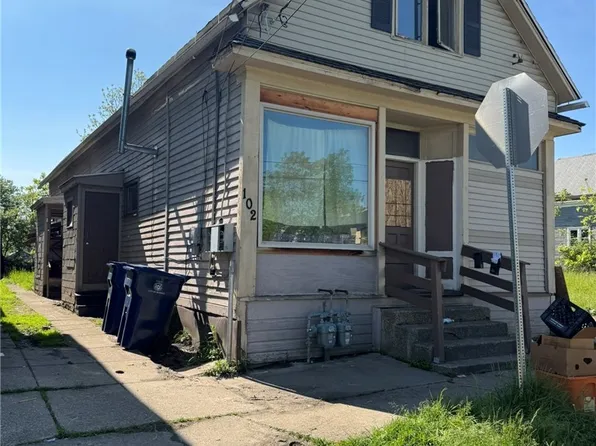102 Liddell St, Buffalo, NY 14212