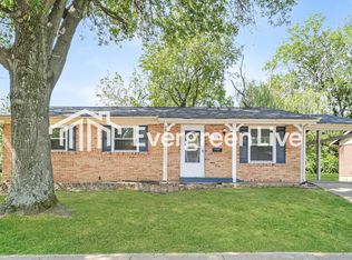 2112 Central Pkwy, Florissant, MO 63031