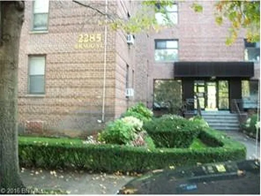 Sold by Superior Realty Service | media 67