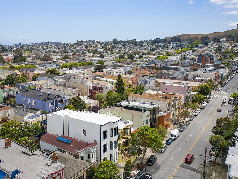 1329 S Van Ness Ave — Photo 10