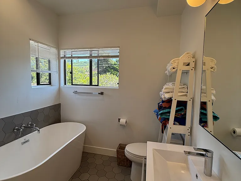 1140 Pearl St — Photo 28