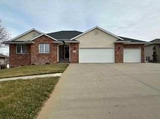 1700 N 30th St, Norfolk, NE 68701