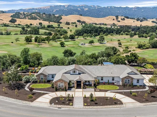 6315 Clubhouse Dr, Pleasanton, CA 94566