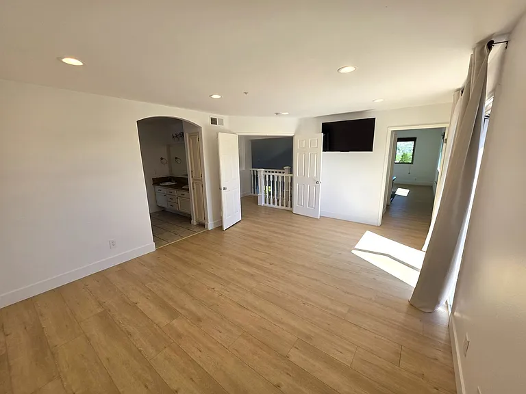 8531 Tyler St — Photo 19