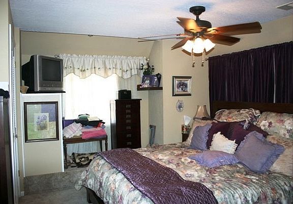 5th image of 2081 Cedarpine Ln