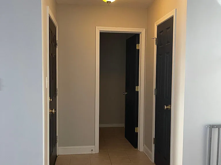8223 Southgate Commons Dr — Photo 5