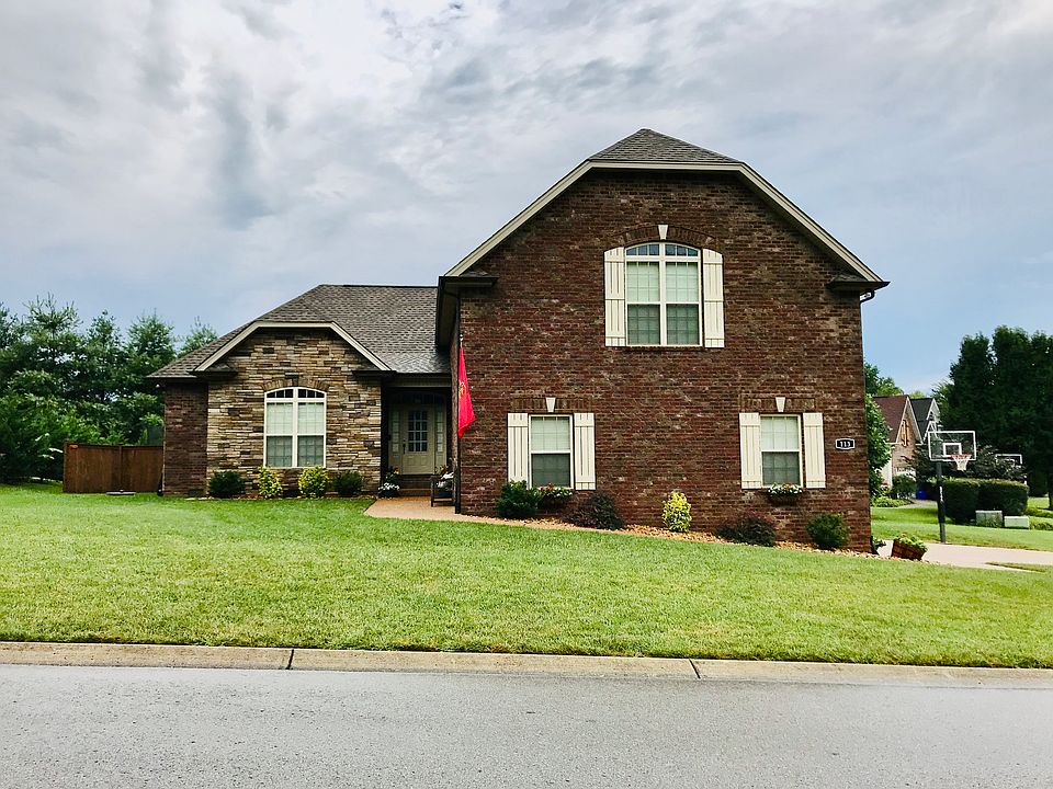 1st image of 113 Landons Cir