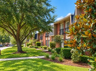1700 SW 16th Ct APT P27, Gainesville, FL 32608