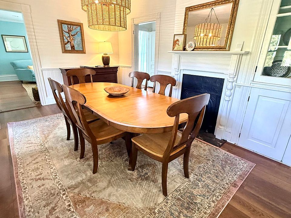 16th image of this home