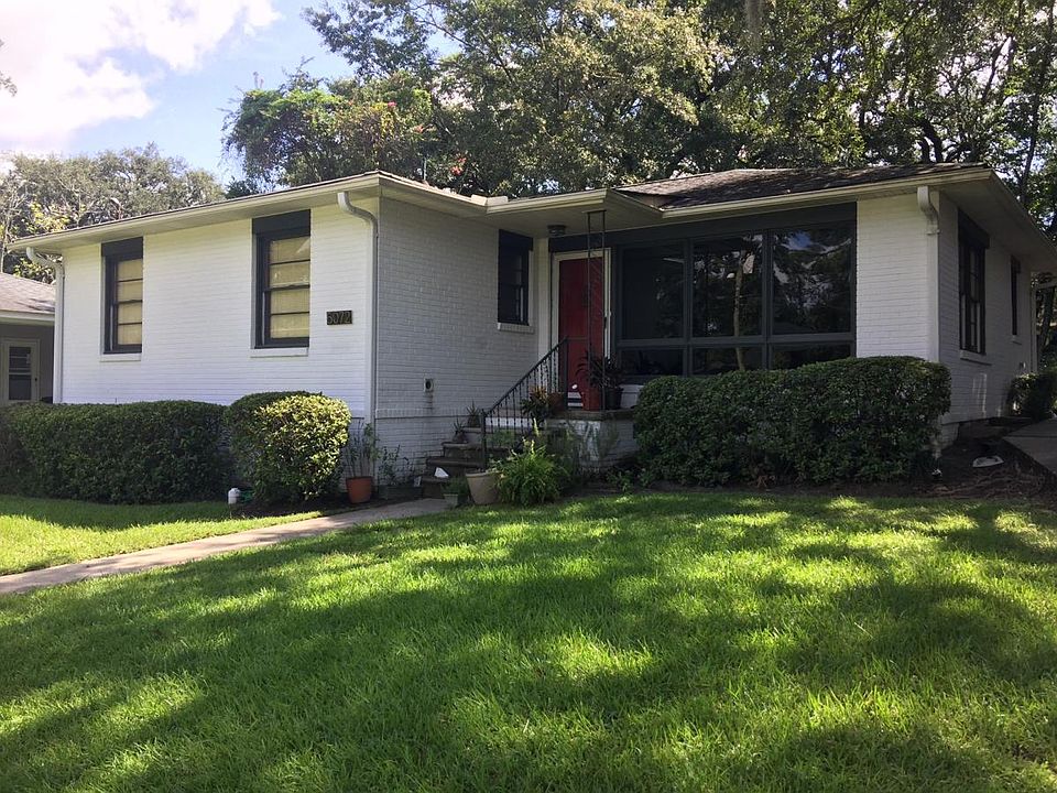 Charming Vintage Ranch - Walk to Park Circle