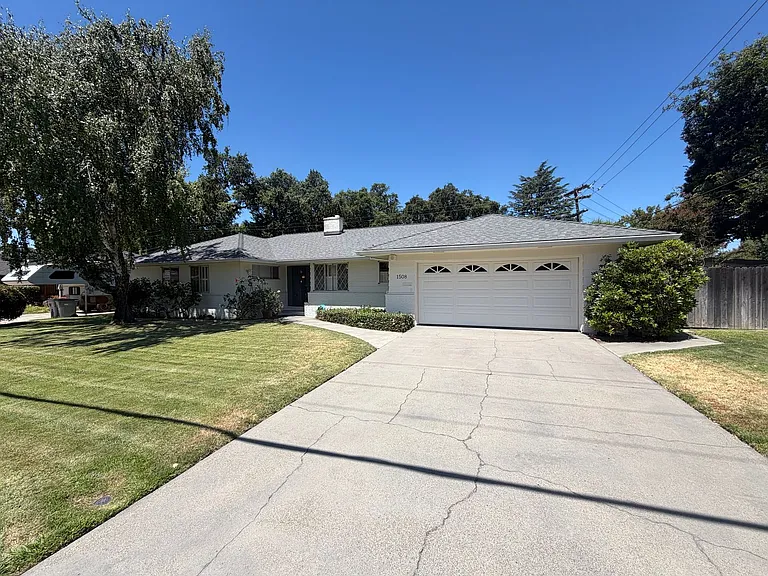 1508 Park Blvd — Photo 2