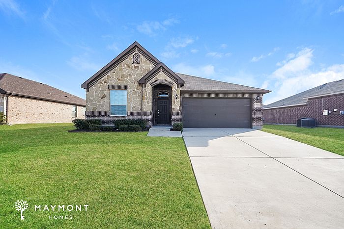 1st image of 3903 Bridle Path Ln