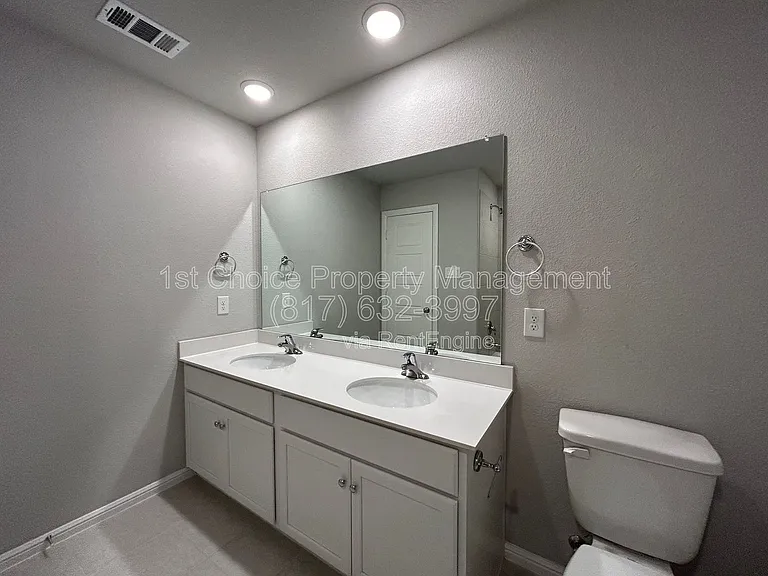8941 Lantana Meadow Dr — Photo 42