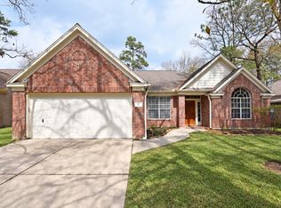 18 Barn Lantern Pl, Spring, TX 77382
