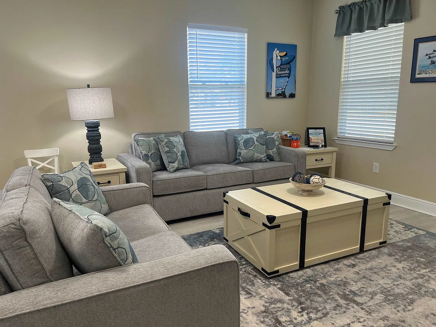 2 bed, 2.0 bath, 1162 sqft, $3,051 — Photo 3