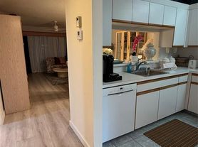 1200 SW 124th Ter