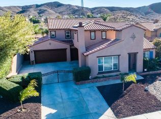 303 Monument Pkwy, Perris, CA 92570